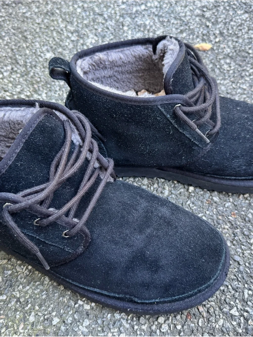 UGG Men's Black Suede Chukka Boots